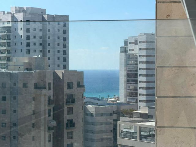 יונתן נתניהו 10