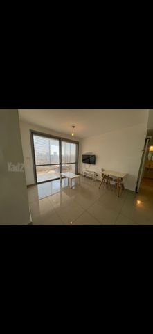 גוש עציון 28
