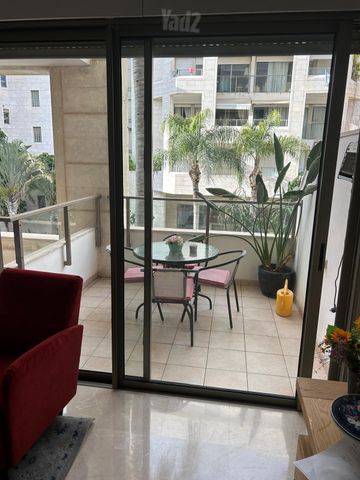 דירה להשכרה בתל אביב יפו — 2