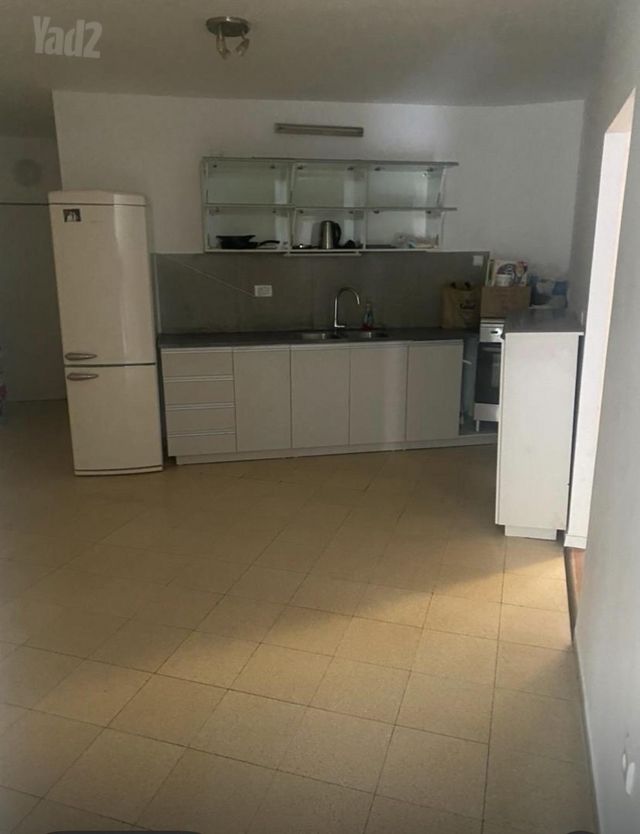 דירה, זאב ז'בוטינסקי 10, טלביה, קוממיות, ירושלים