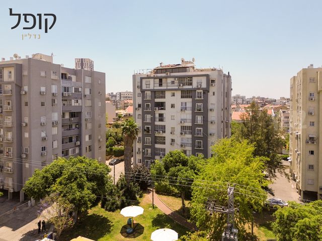 קדמת ראשון