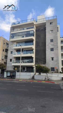 רוטשילד 4