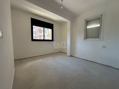 דירת 5 חדרים · שמואל הנגיד 16 — תמונה 6