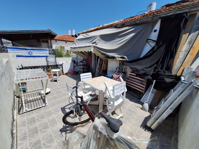 גג/ פנטהאוז, בת ים