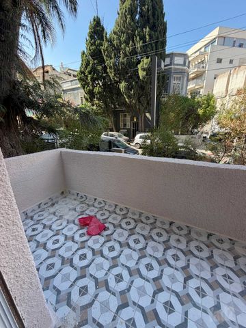 נחמני 