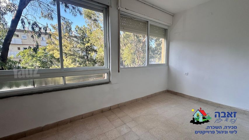 שדרות המגינים 132