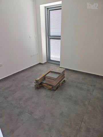 דירה להשכרה בתל אביב יפו (תיווך) — 2