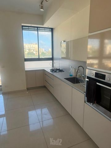 דירה להשכרה בתל אביב יפו (תיווך) — 2