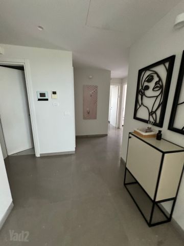 דירה להשכרה בתל אביב יפו (תיווך) — 2