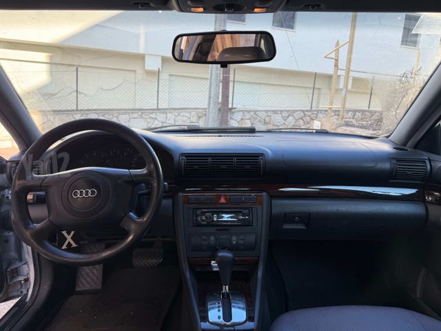 מודעת רכב אאודי A4