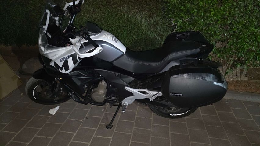 מודעת רכב CF MOTO 650MT