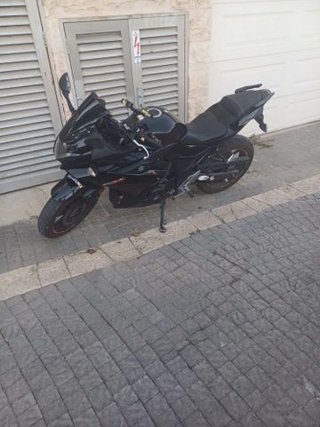 מודעת רכב סוזוקי GSX- R250