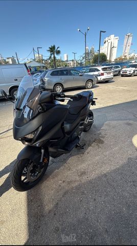 מודעת רכב הונדה FORZA750