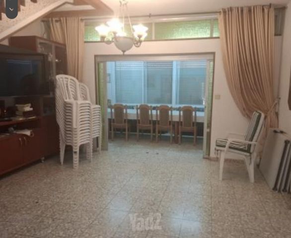 בית פרטי/ קוטג' למכירה בבית שמש — 4