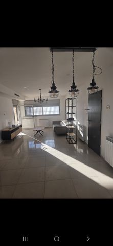 דירה למכירה בירושלים — 3