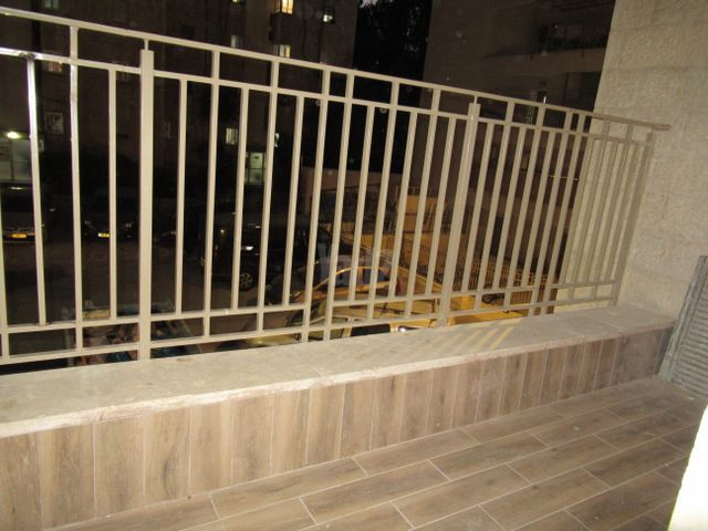 דירה למכירה בירושלים — 4