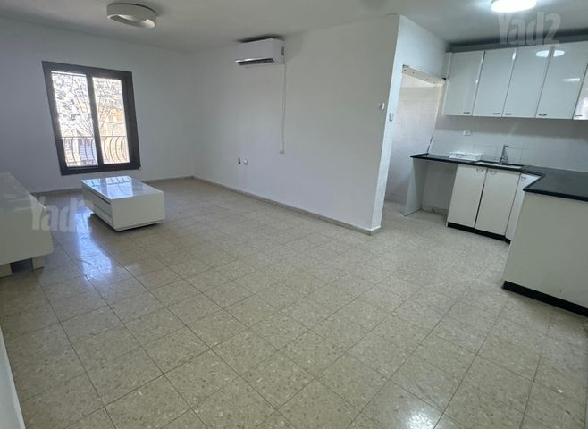 דירה למכירה בירושלים — 3