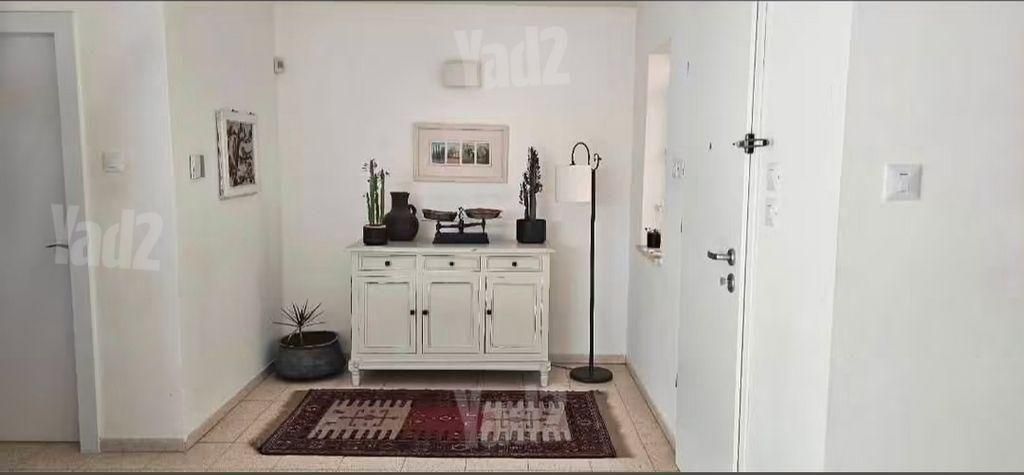 בית פרטי/ קוטג', אלה 12, נאות יצחק רבין, מזכרת בתיה