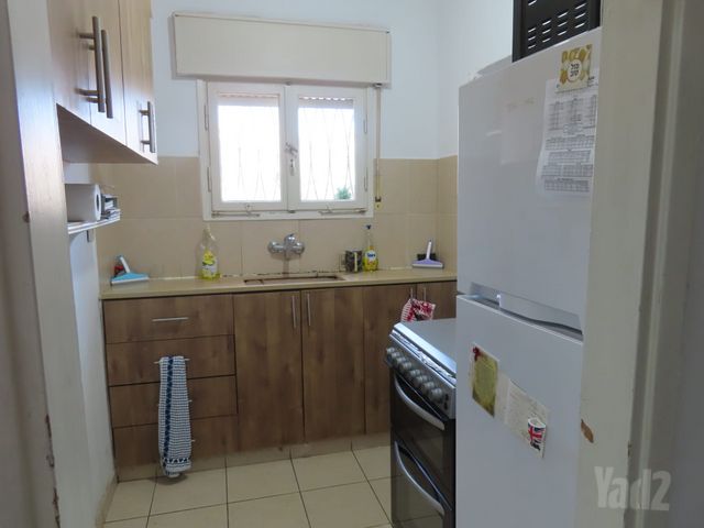 ברל כצנלסון 34