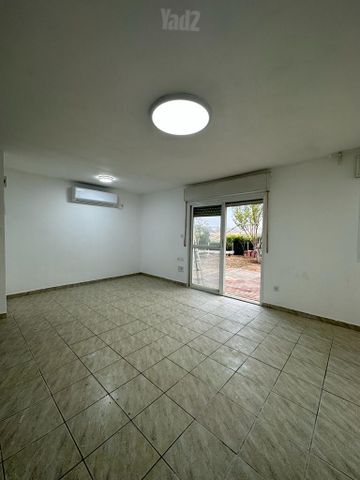 הכרכום 103
