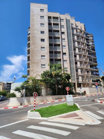 ז'בוטינסקי 5