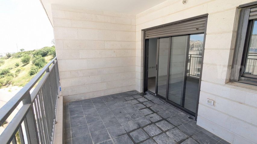 דירה להשכרה בירושלים — 3