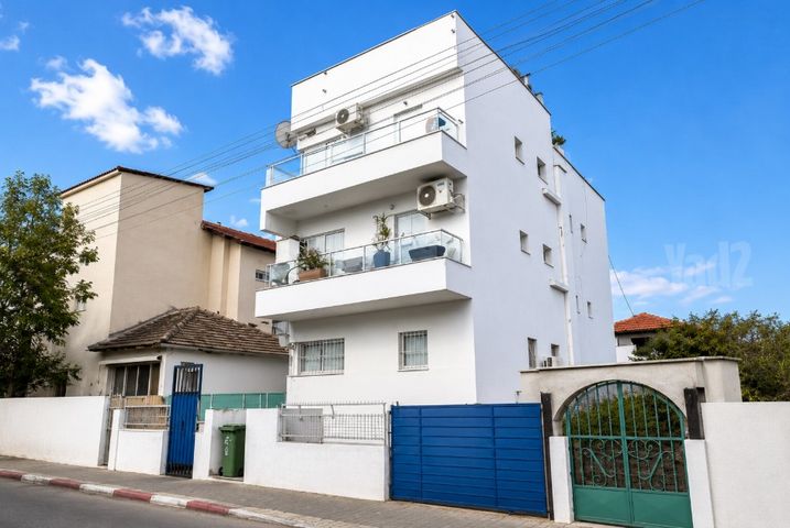 בניין מגורים למכירה בתל אביב יפו (תיווך) — 2