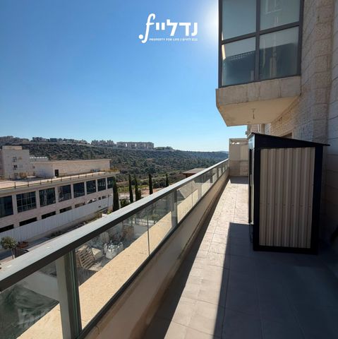 דופלקס, שכונת המע"ר, בית שמש