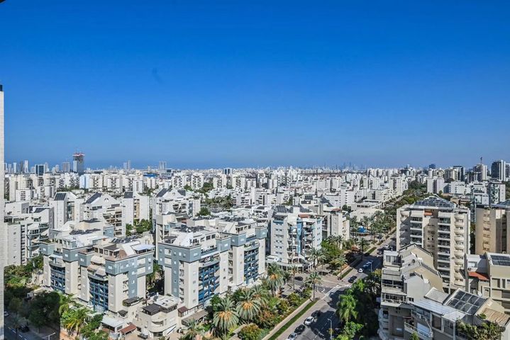 דירה