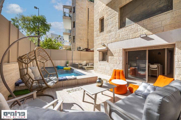 דירת גן למכירה בירושלים (תיווך) — 4