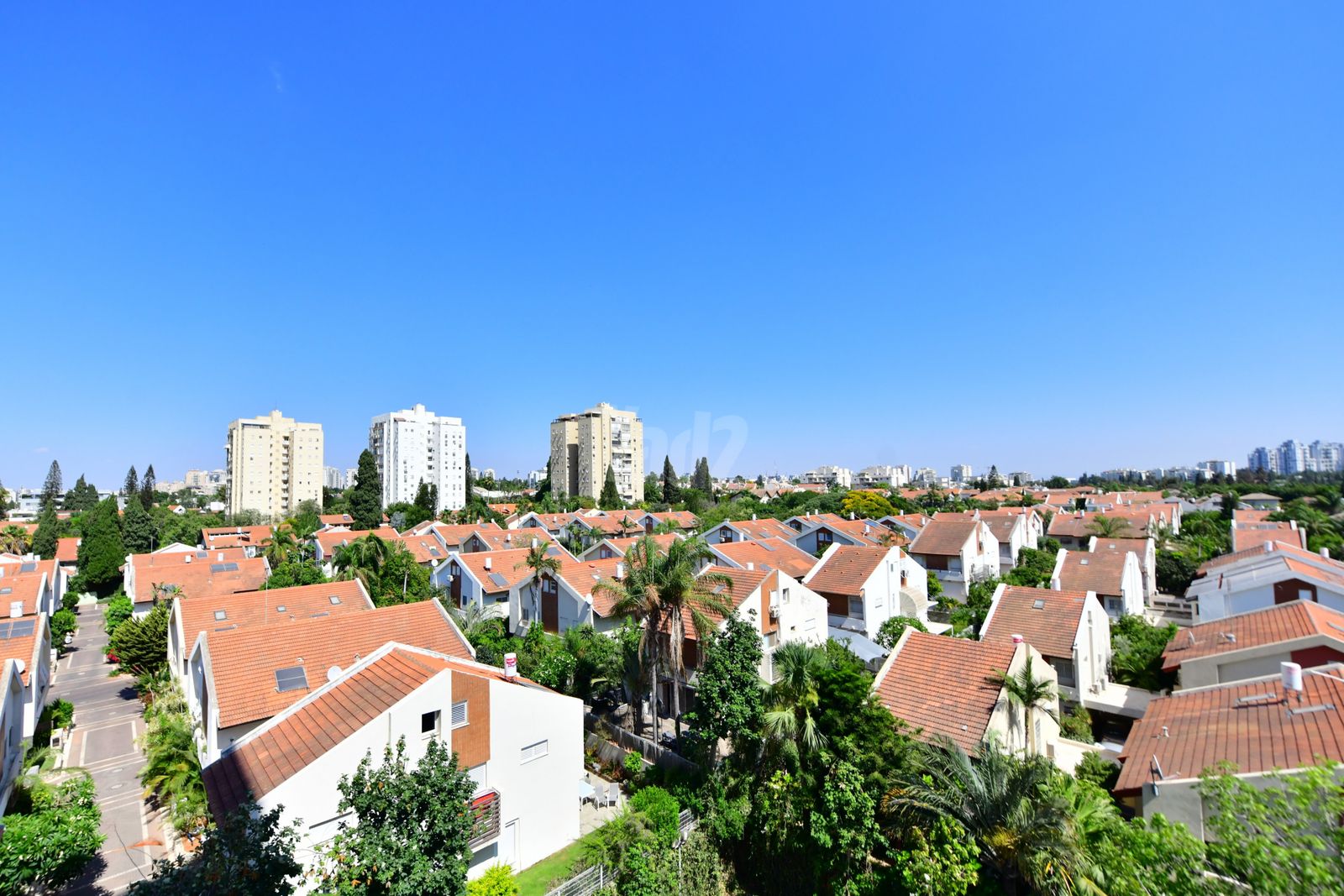 דירה, יגאל אלון, קרית אונו