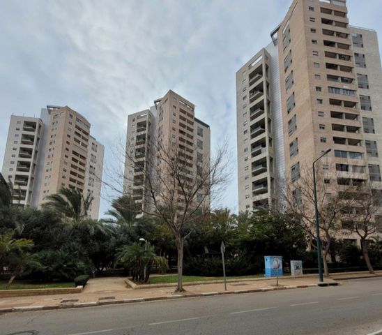 יעקב דורי 
