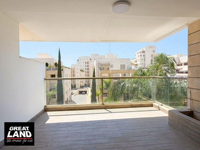דירה להשכרה בתל אביב יפו (תיווך) — 3