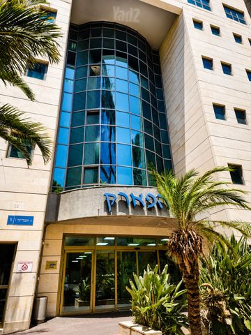 פרופ' הלל וחנן אופנהיימר 