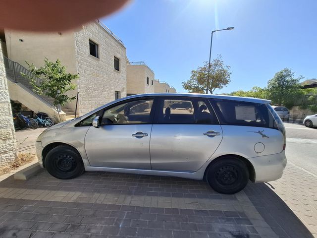 מודעת רכב מיצובישי גרנדיס