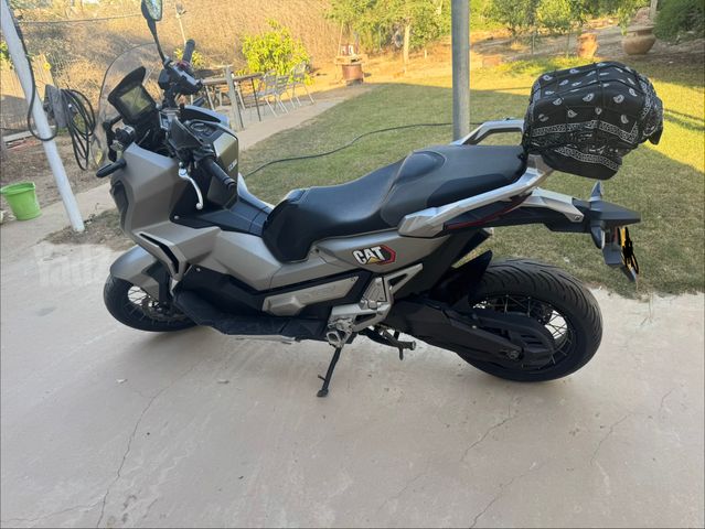 מודעת רכב הונדה X-ADV750