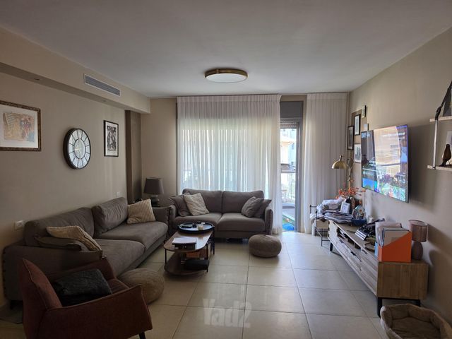 אהרון אייזנברג 39