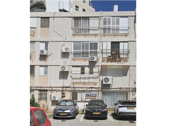 שדרות הנשיא וייצמן 80