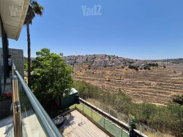 בית פרטי/ קוטג', עמק איילון 19, המכבים, גבעת זאב