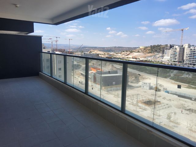 דירה להשכרה בבית שמש — 2