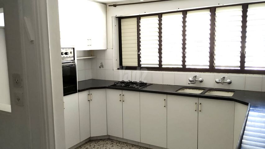 Petah Tikva, Israel 3