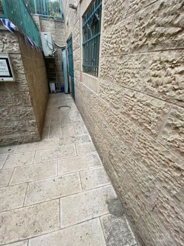 דירה להשכרה בירושלים — 2