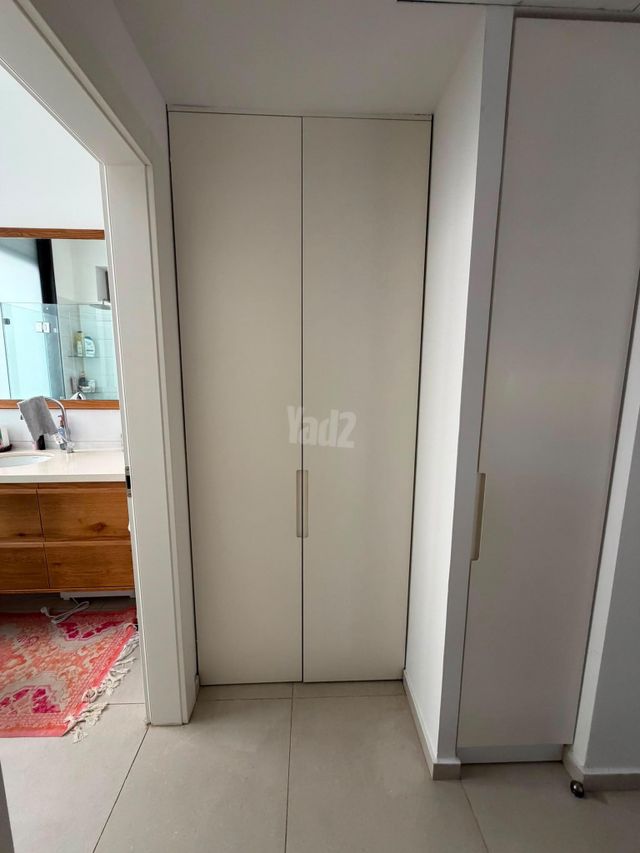 דירה, ג'ורג' אליוט 11, לב תל אביב, לב העיר צפון, תל אביב יפו