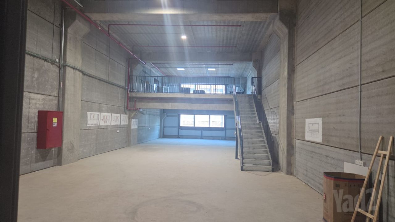 מחסנים, בן ציון גליס 20, פארק עסקים ירקון / אזור תעשיה סגולה, פתח תקווה