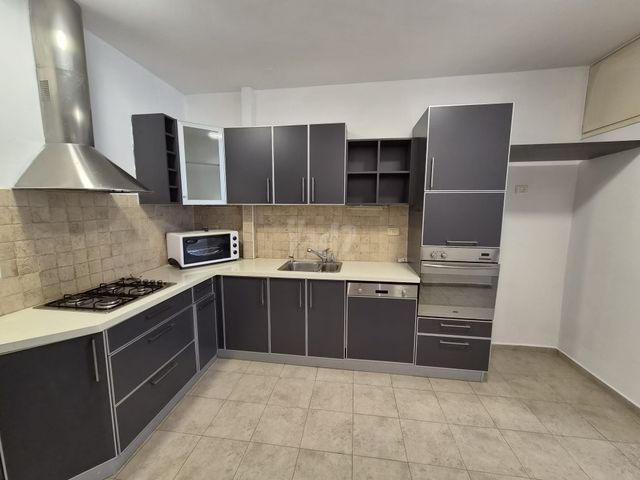 שדרות וייצמן 43