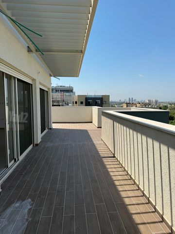 גג/ פנטהאוז למכירה בתל אביב יפו (תיווך) — 4