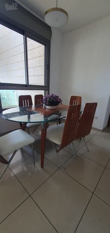 אזורי חן, גימל החדשה