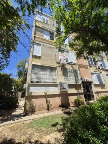 שדרות וייצמן 43