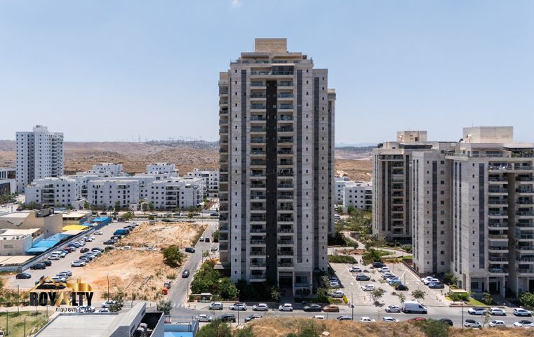 דירה