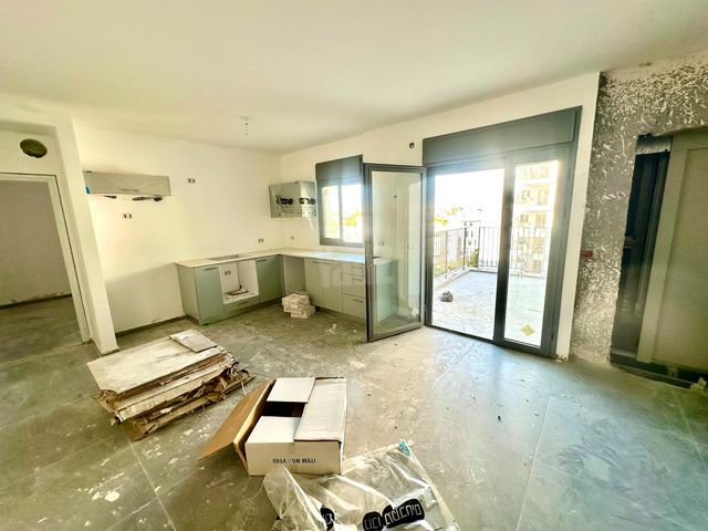 דירה למכירה בתל אביב יפו (תיווך) — 2